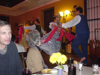 2003-07-18-manosmorenas2