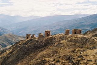 2003-07-25-incagraves