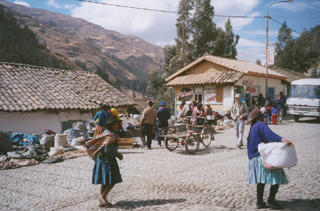 2003-07-25-p_tambo_street2